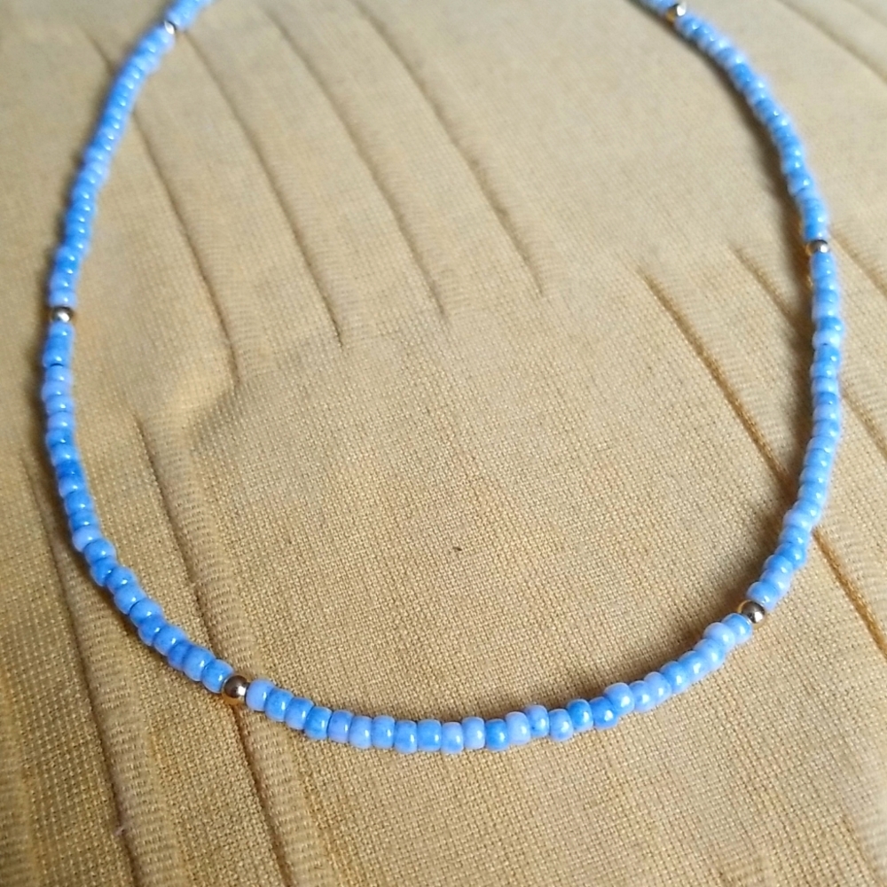 2 Necklaces - Picture 5 of 5